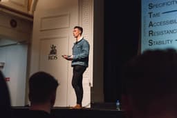 Dr Gary McGowan — Medical Advisor & Co-founder of TriageHealth